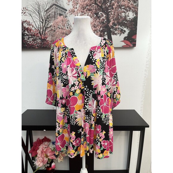 Crown & Ivy Women Tunic Plus Blouse Floral Size 4XL Short Sleeve lightweight - Picture 1 of 14